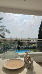 Spacious 1BDR Sea View & Pool