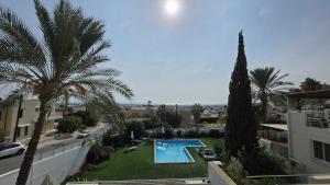 Spacious 1BDR Sea View & Pool