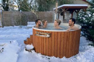 Gesztenyeház vendégház a Dunakanyarban fürdődézsával