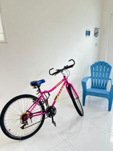 Santorini Villa Puncak by SunMach - Wifi & Netflix