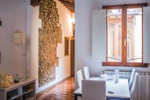 Double Room and Private Bath Central Florence