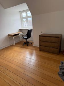 6 bedrooms 4 toilet Spacious Mansion Near Lalandia