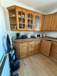 6 bedrooms 4 toilet Spacious Mansion Near Lalandia