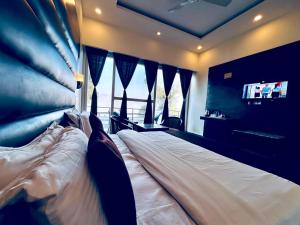 Hotel The JS Mountain View With Garden & Open Terrace