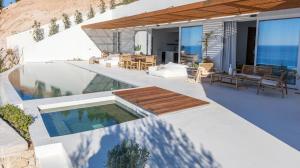 Amore Luxury Villas Resort