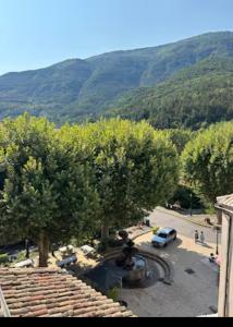 Appartement 5 pers climatisé idéal randonnées et train à vapeur proche Mercantour