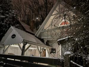 Moonlight Balcony Winehouse Vendégház