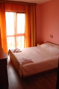 Апартамент Park & Sea Retreat