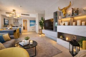 Skyline Residence Apartment Stunning City Views