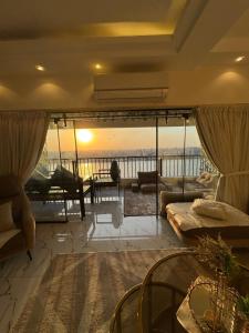 شقة علي النيل