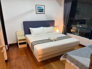 CozyHome Suites @ Casa Residency