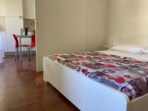 ROSSINI Apartment Parking