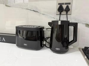 Shemo Foxdale studio apartment