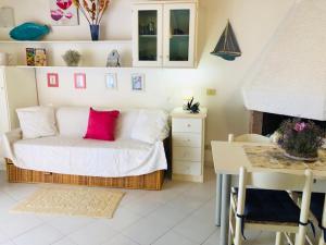 Le Rose di Porto Taverna 80 mt spiaggia