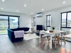 Elegant 3-Bedroom House with Free secured Parking