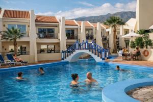 Sun & Pool Retreat Complex Costa Adeje