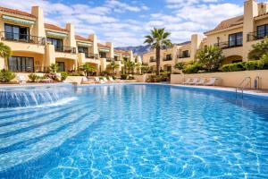 Sun & Pool Retreat Complex Costa Adeje