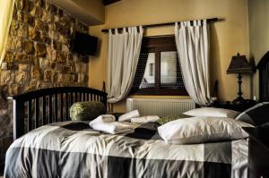 Aetoma Suites Korinthia Greece