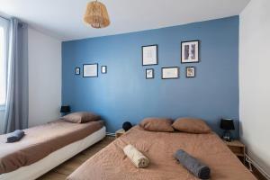 Le Bleuet Train Station Tram Parking Air Conditioning