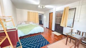 City center room with mountain view