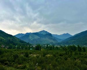 Ekaant Stays - Manali