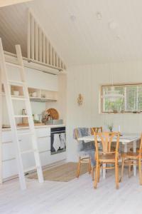 Modern Summer House Near The Sea In Ardre