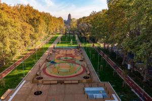 The Pinball house only 5 min from downtown