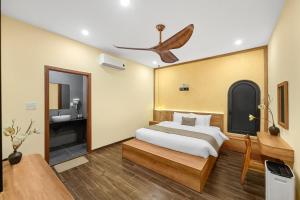 Lucas Boutique Home Hue