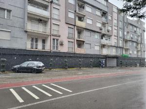 Dami Apartmans 2025