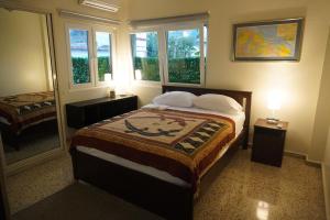 Beautiful Oceanfront Apartment