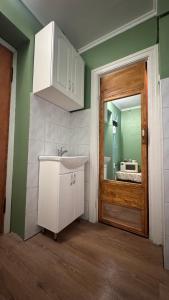 Bohemia - soulful stay, 5 min to metro