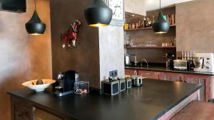 Au Coeur du Port de Hyères - Appartement au luxe discret - Garage Individuel privé