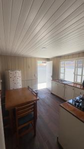 Refúgio Rústico e acolhedor perto do Centro de Balneário Camboriú