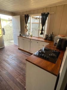 Refúgio Rústico e acolhedor perto do Centro de Balneário Camboriú