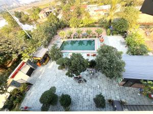 Lona Villa Tam Coc