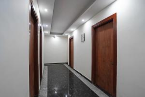 Hotel O Noida Stays