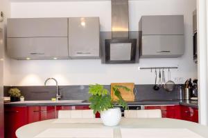 Luxueux T3 Balcon,10min Paris& cuisine équipée