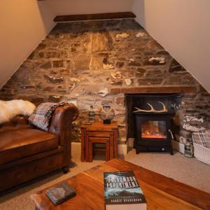 Sea Crest - Wake up to the Waves!