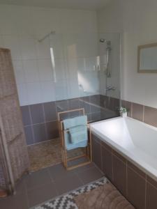 Appartement avec jardin et parking privés