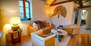 Les Toits de Fénelon, au coeur du centre historique, clim, parking privé