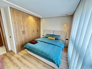 France Ville 2 Appartement Meublé Premium avec Terrasse