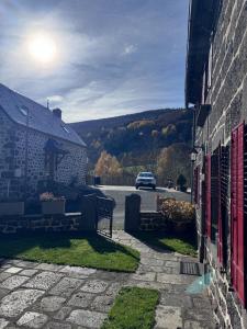 Le relais de Lustrande