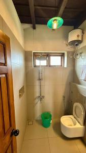 Beachfront & Backwaters 2BHK Villa - Marina B&B