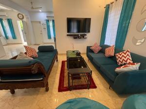 Natures Inn Luxury Villa Morjim Goa, 4bhk and Sparkling Pool