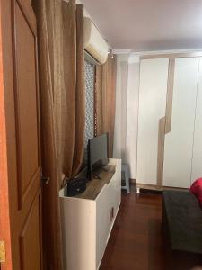 Lindo quarto confortável