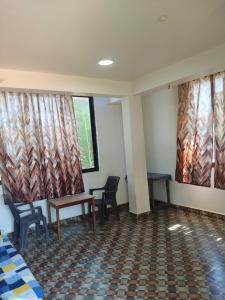 Blue Waves Guest House