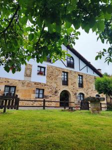 Apartamentos El Caballar