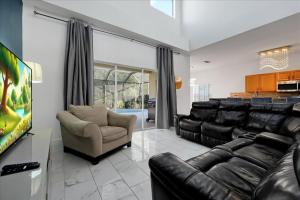 Famous 5 Star Home in Kissimmee with Game Room