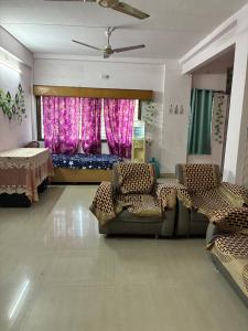 A Beautiful pond facing house to rest