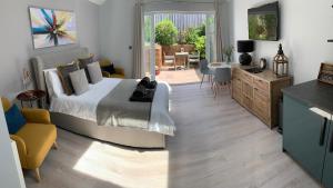 Luxury annexe 5 mins stroll to Bude centre & beach